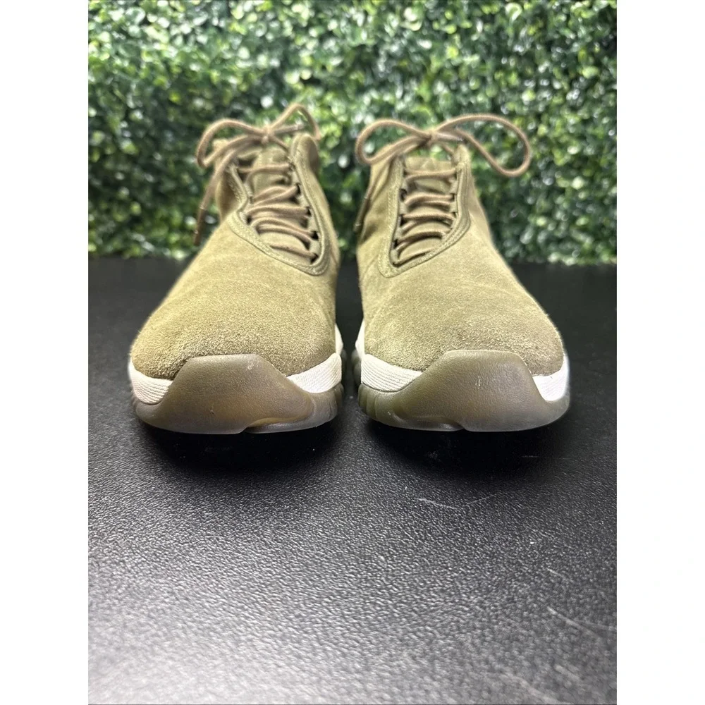 Nike Air Jordan Sneakers Mens Size 8.5 Olive Green Canvas  AR0726-300 Shoes